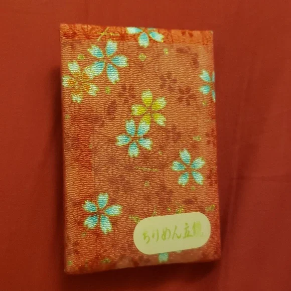 Compact Mirror - Picture 4 of 4